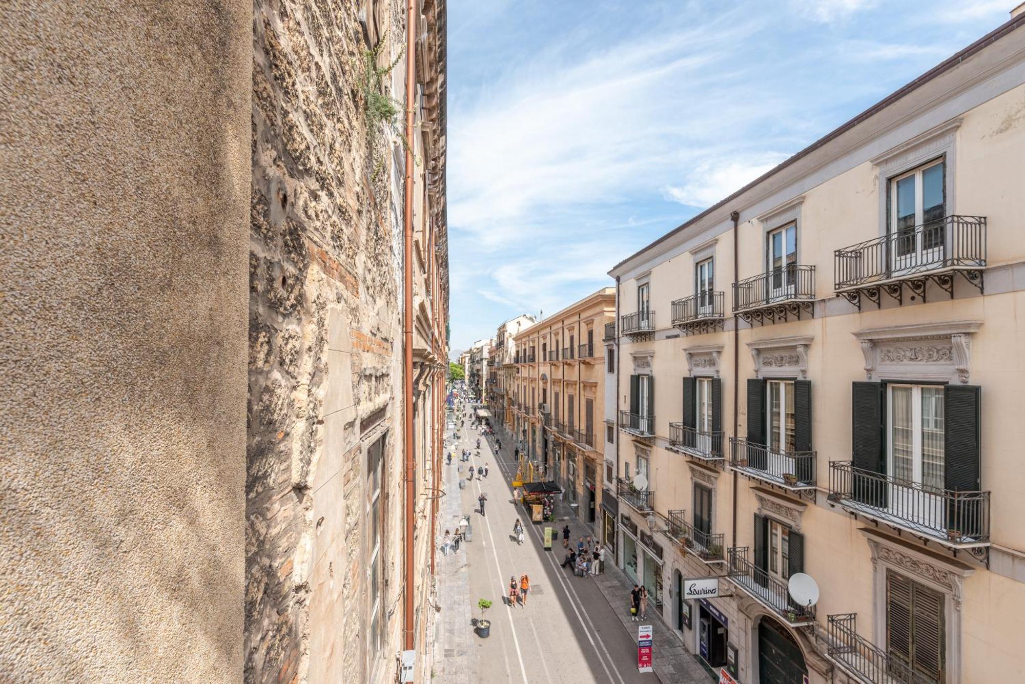 Holiday home Sant'agostino With Terrace By Wonderful Italy *